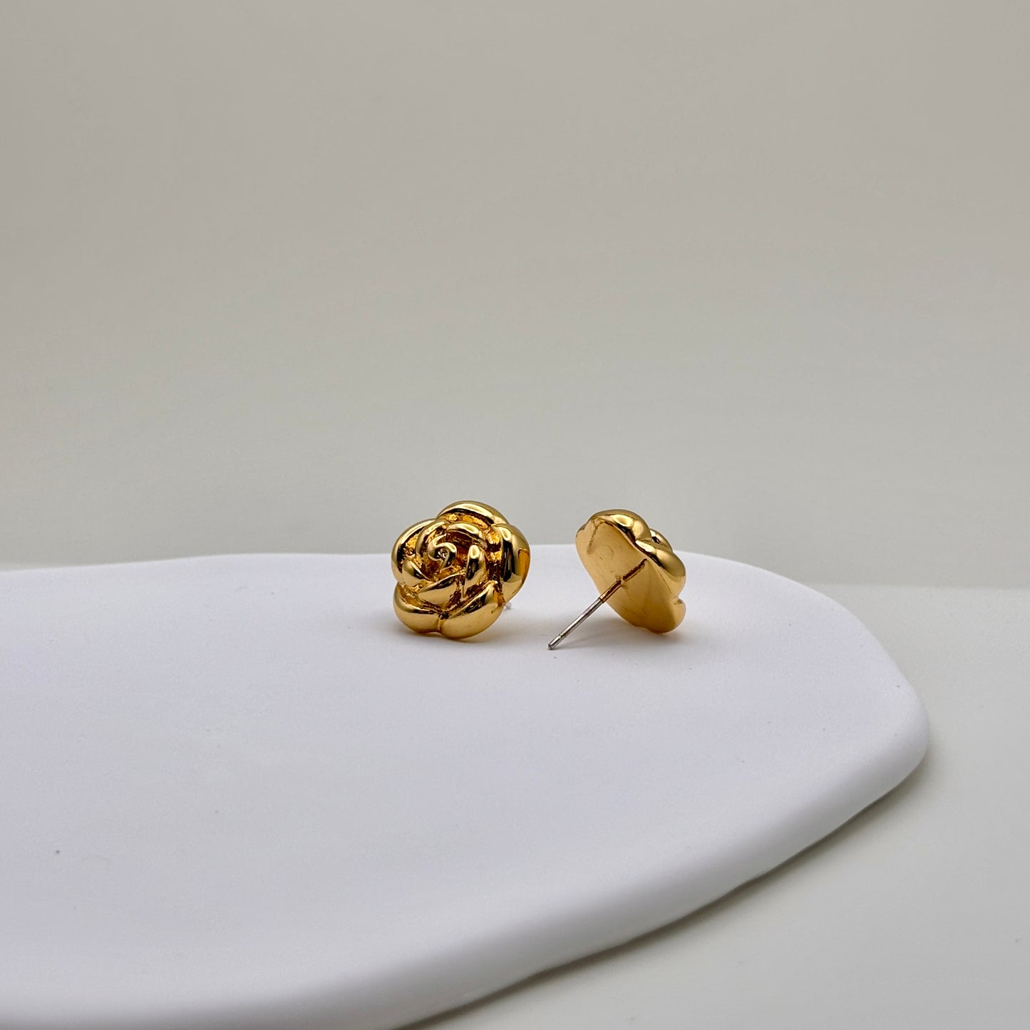 14K gold plated magnolia stud earring